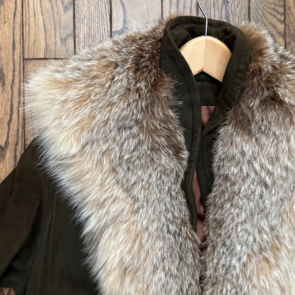 Vintage Fox Fur Trimmed Coat - Picture 9 of 11